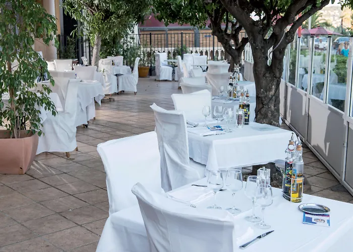 Hotel Le Royal Promenade Des