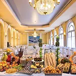 Le Royal Promenade Des 3* Nice