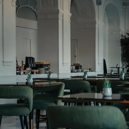 Le Royal Promenade Des 3* Nice