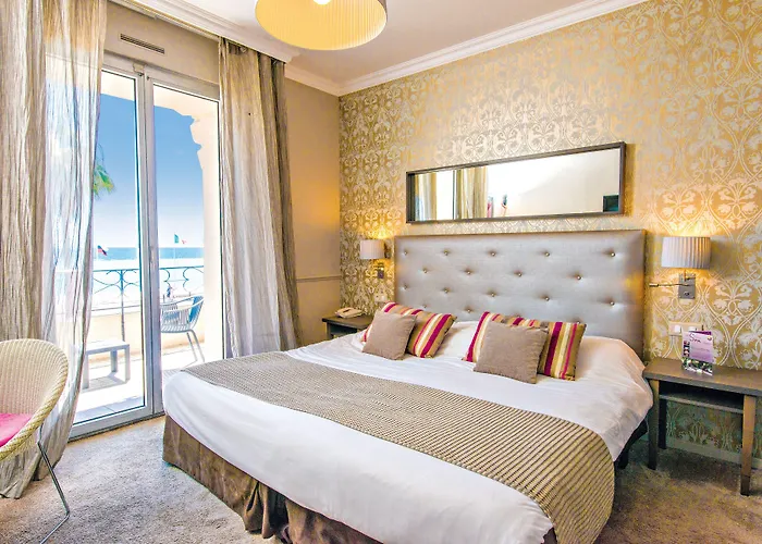 Ξενοδοχείο Le Royal Promenade Des 3*