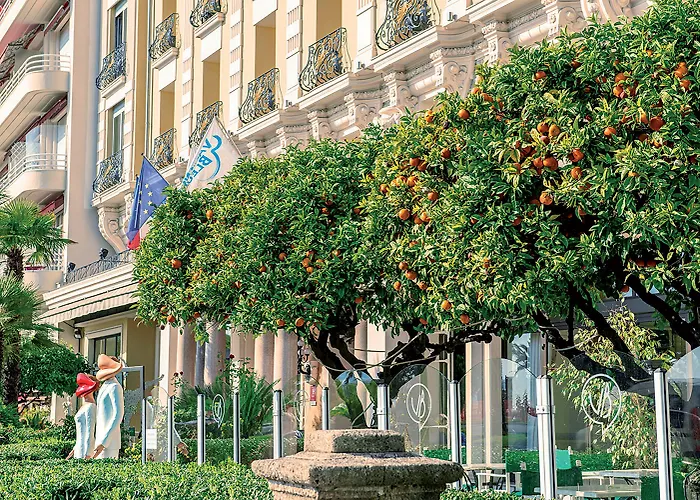 Le Royal Promenade Des