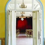 Le Royal Promenade Des