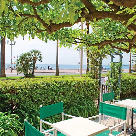 Le Royal Promenade Des Nice