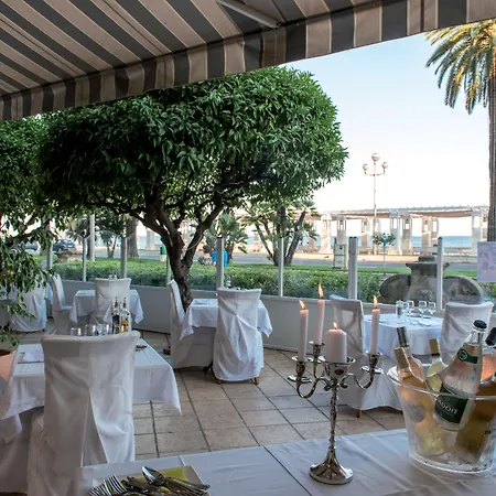 Le Royal Promenade Des 3* Nice