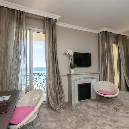 Hotel Le Royal Promenade Des